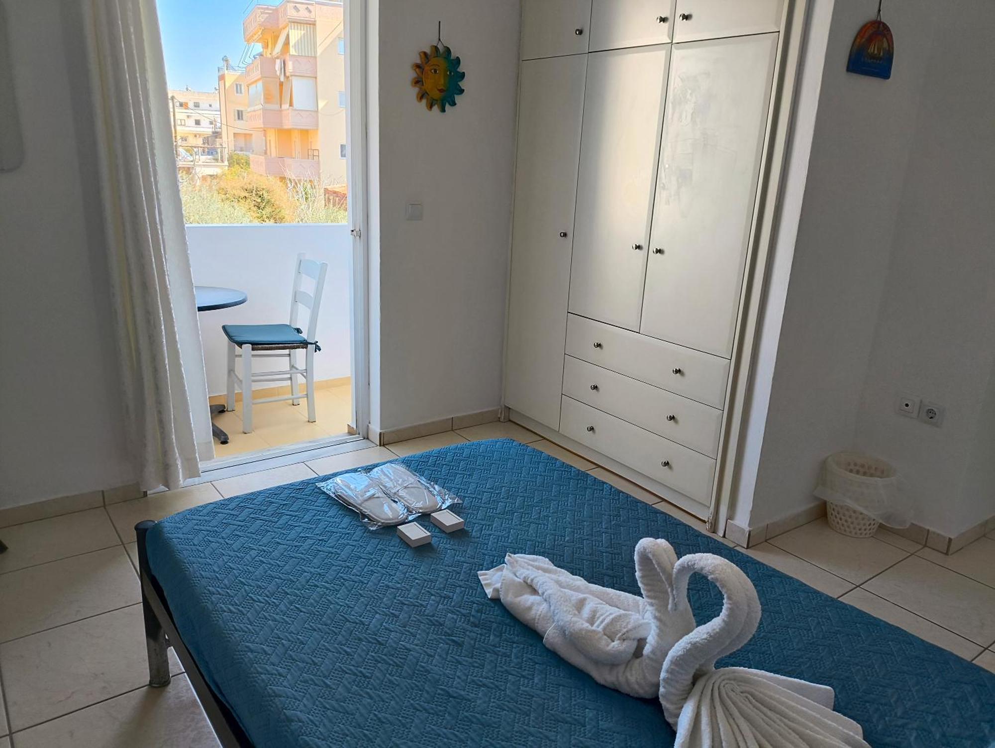 Eftichia Apartment Nea Chora Chania  Eksteriør billede